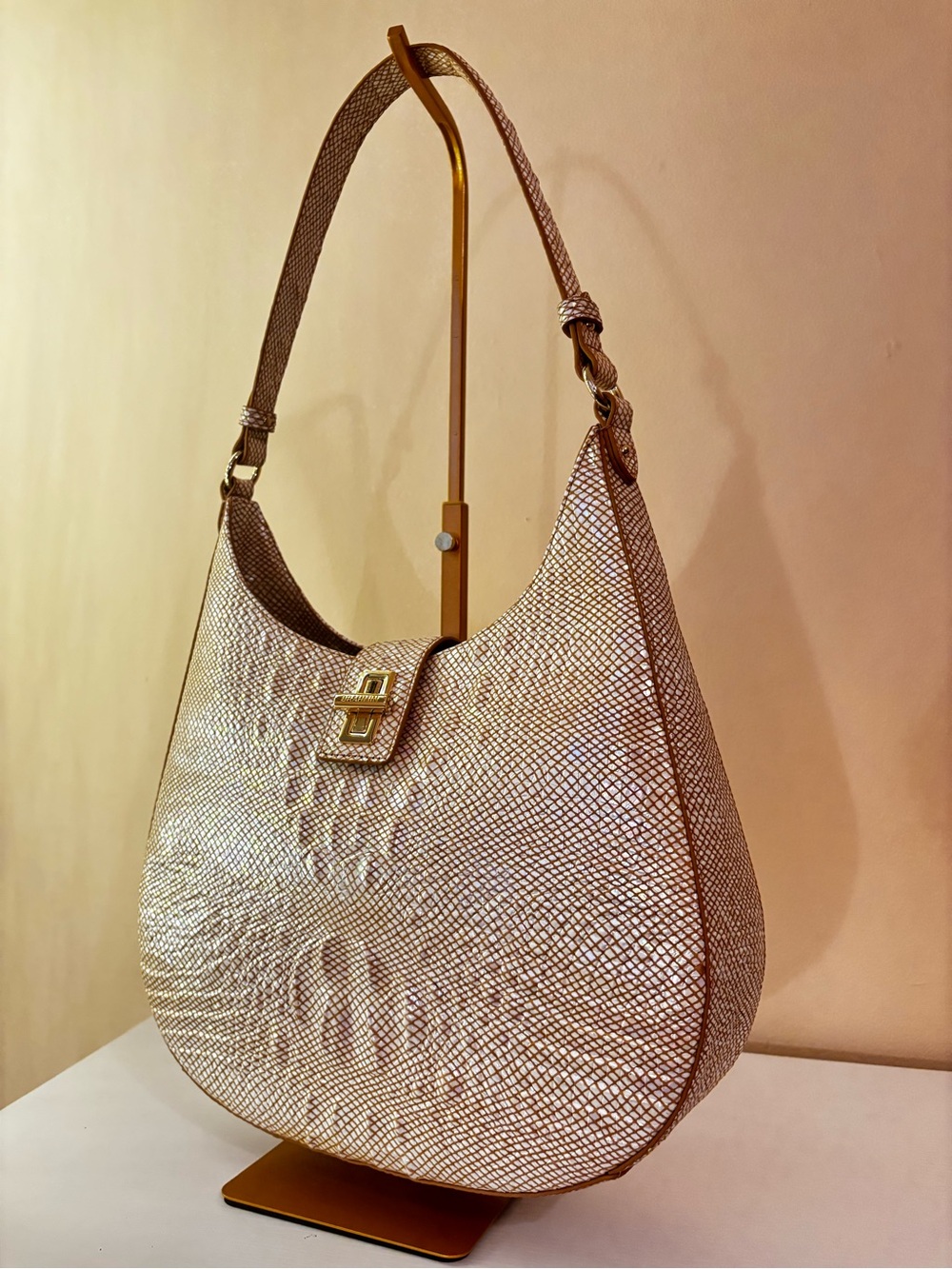 BRAHMIN Fallon Melbourne Tiramisu / Champagne NWOT Shoulder Bag